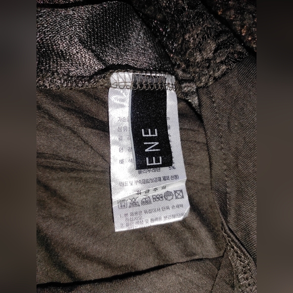 Olive Green Mesh Top 💚 - Picture 14 of 15